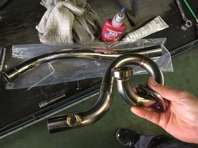 スーパースネークコーンパイプに変更 - シグナスXでGOGO