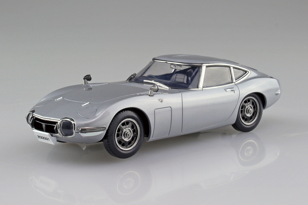 トヨタ 2000GT(サンダーシルバーメタリック) - AOSHIMA SCALE MODEL LINEUP