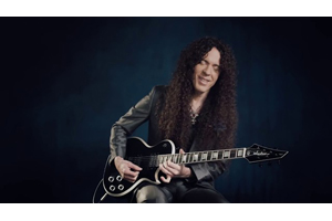 マーティ・フリードマン、なぜあらゆるタイプの日本人にメタルやギター