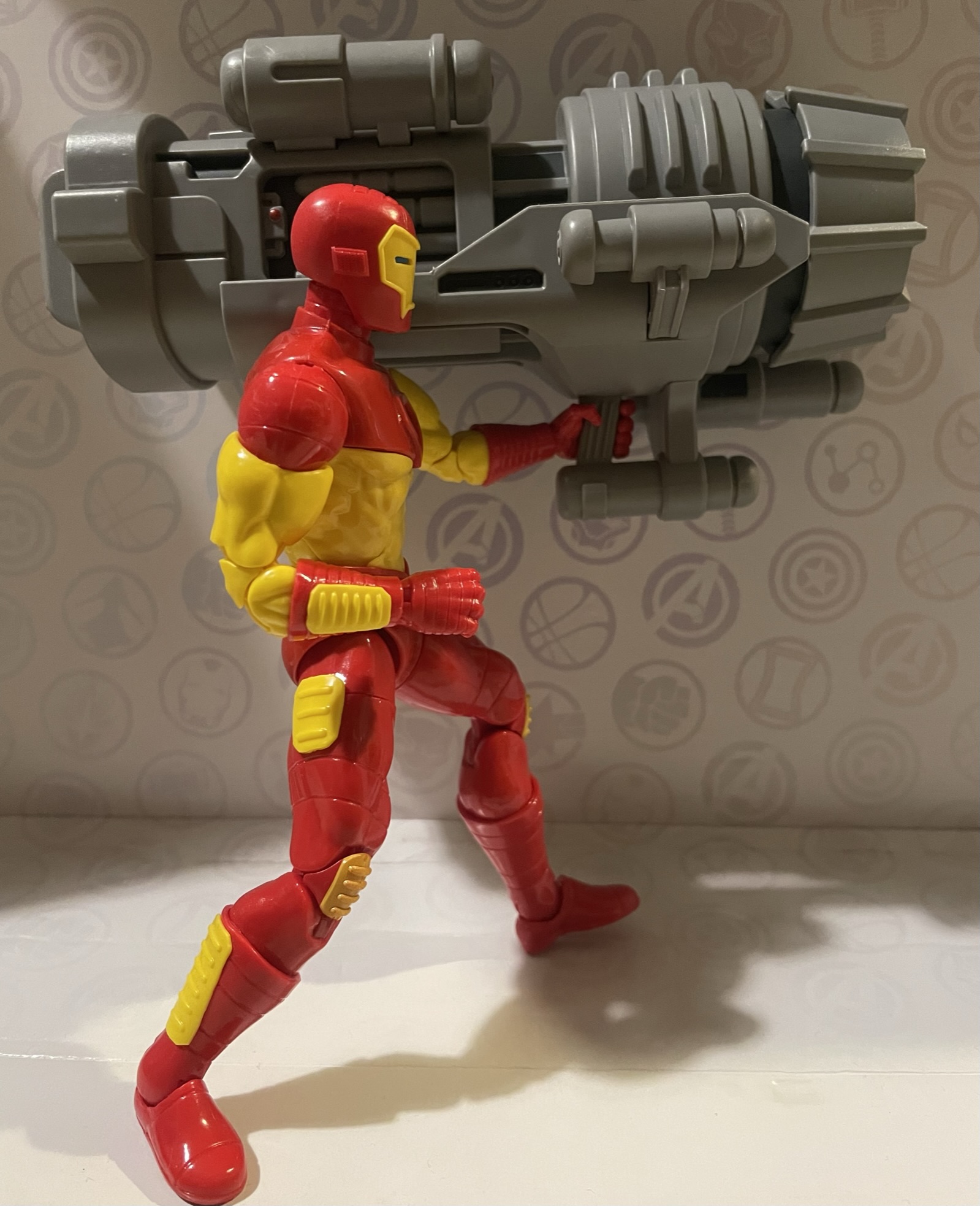 ハズブロ マーベル レジェンド アイアンマン（モジュラー・アーマー