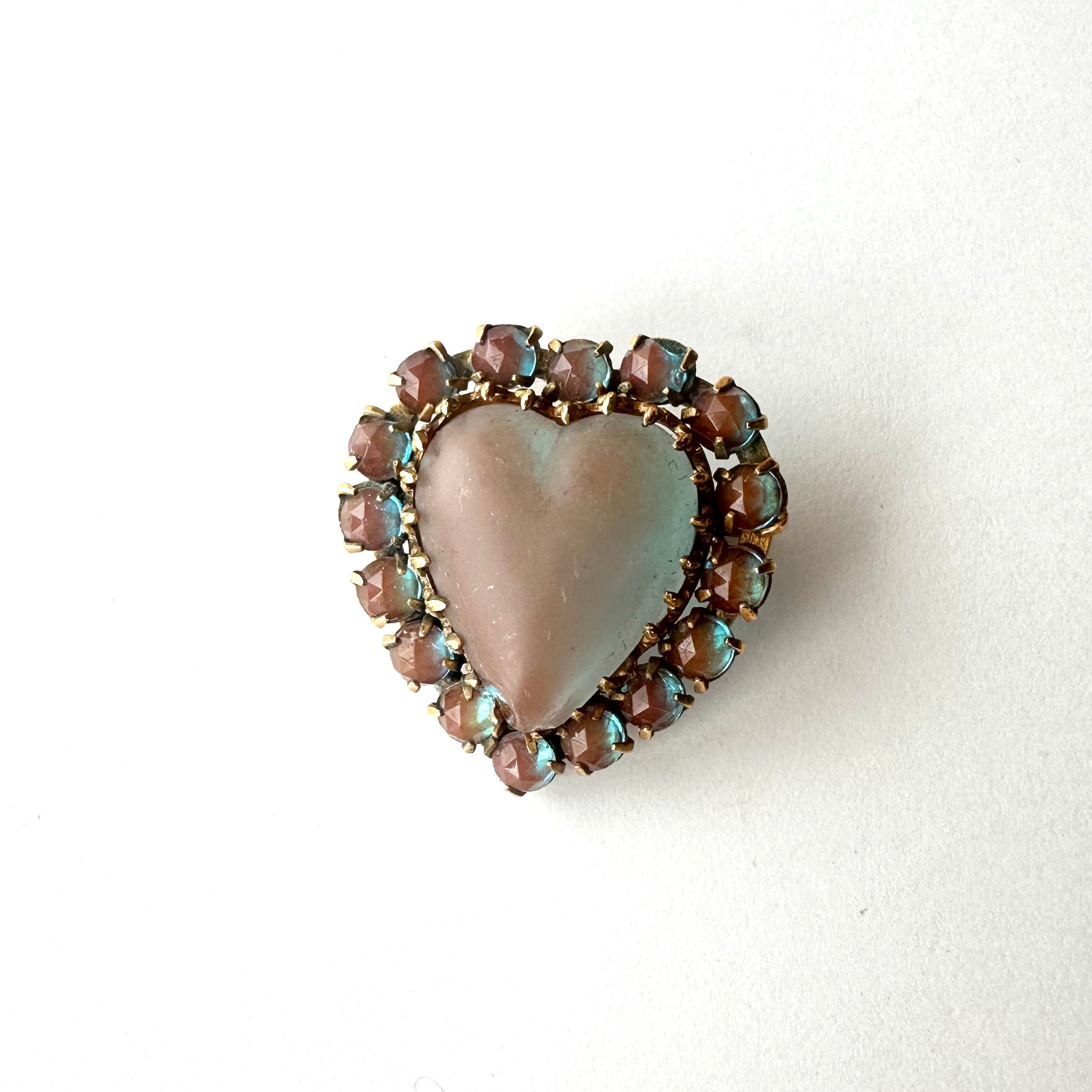 アンティークサフィレット ハート ブローチ – Amelie Antique