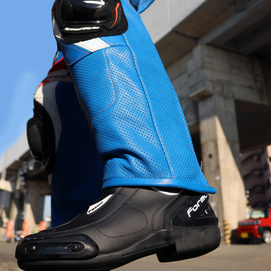 HYODレーシングレザースーツ 2ピース＆ブーツアウト仕様 | ALDANA