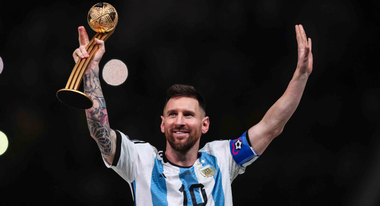 ロナウドが代表200キャップでギネス記録に。一方メッシは7つギネス記録