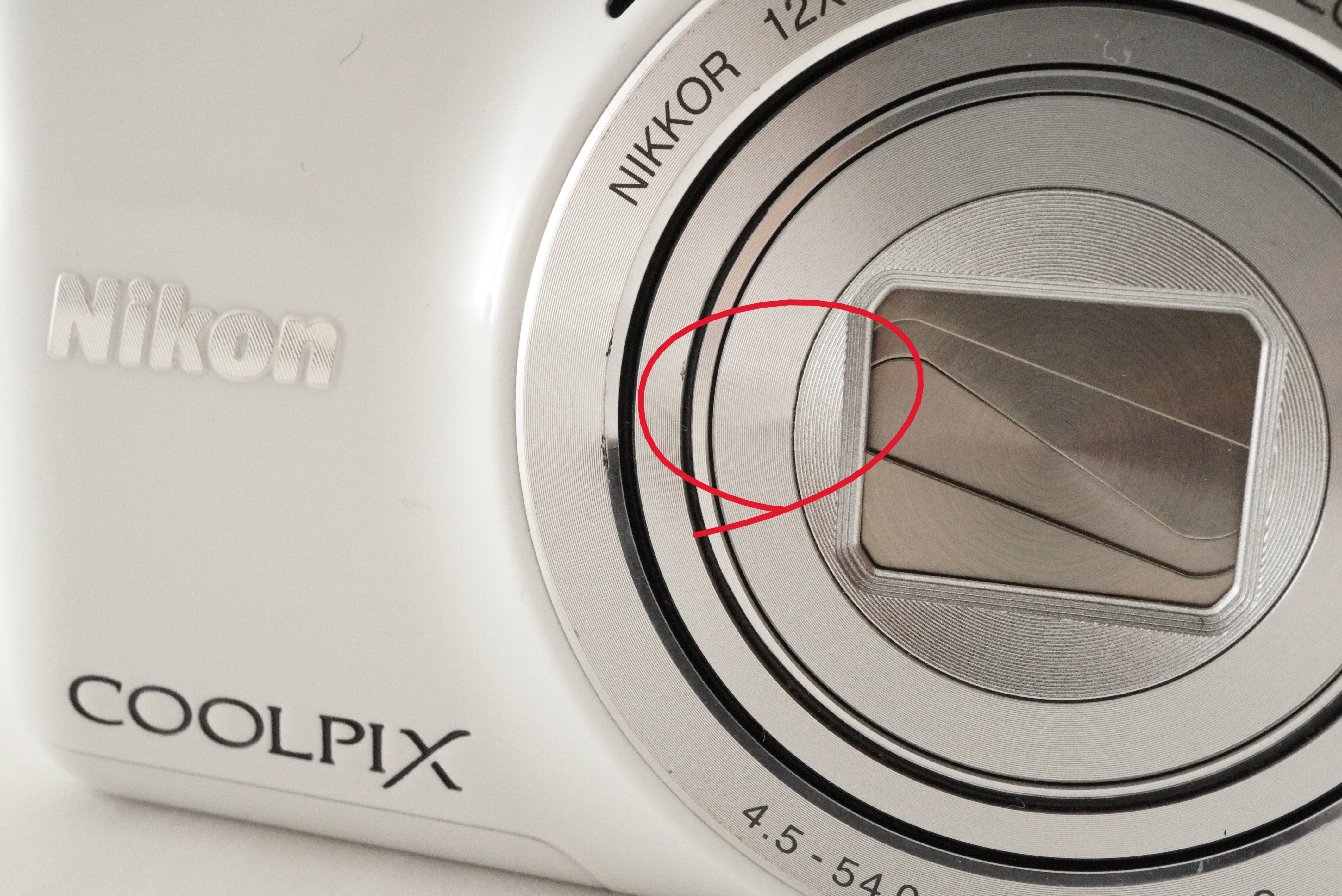 Nikon COOLPIX S6600 White With 4GB SDHC Card Digital Camera from