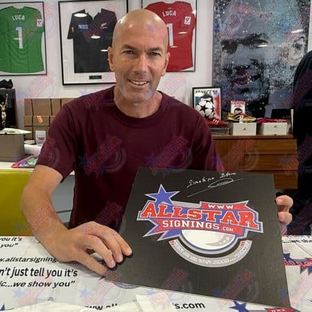 ジネディーヌ・ジダンがレアル・マドリードのチャンピオンズリーグ写真