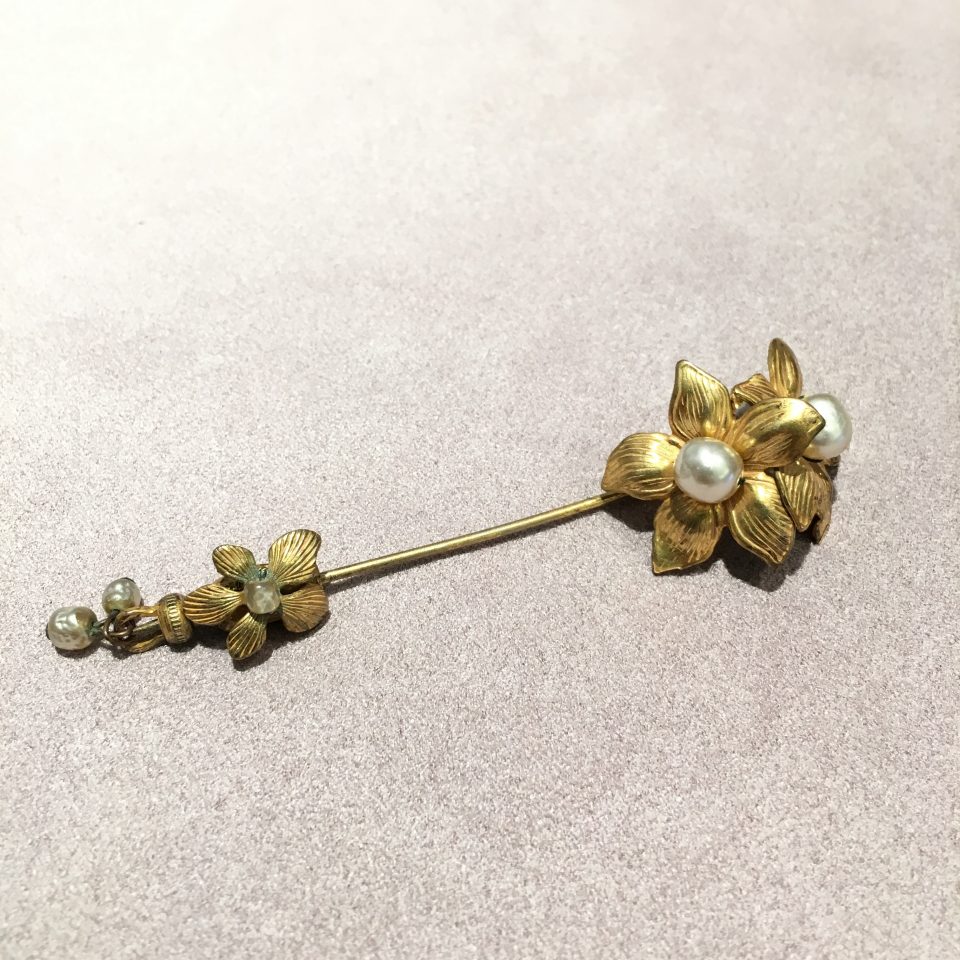 ミリアム・ハスケル「ピンブローチ」《アンティックかとう》