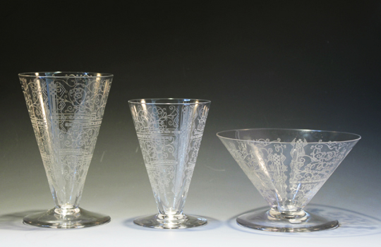 オールドバカラ「シャンパンクープ」《アンティックかとう》