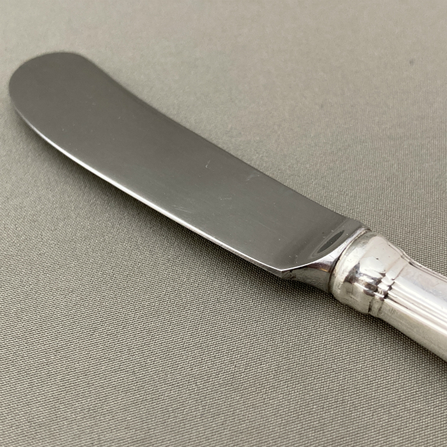 ティファニー「バターナイフ ”King William”」《アンティックかとう》