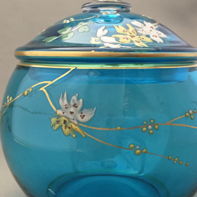 オールドバカラ「桜文蓋物 (model-s.869)」《アンティックかとう》