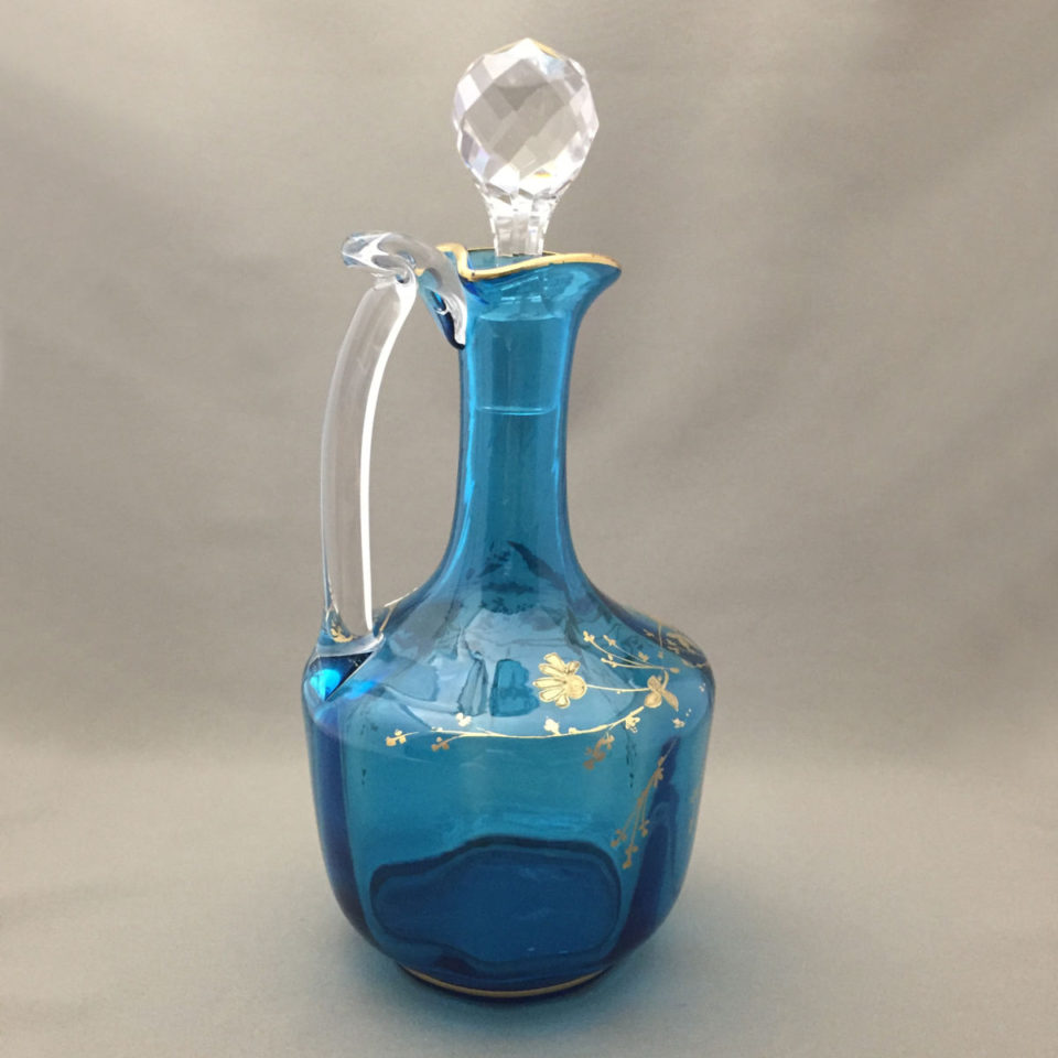 オールドバカラ「ジャポニズム 花鳥文 青色ガラス デカンタ