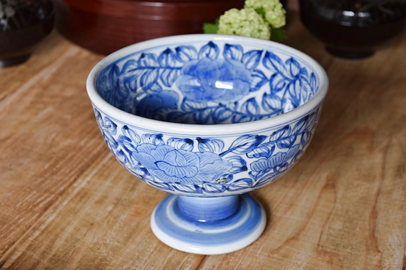 骨董 古伊万里 盃洗 線描き 染め付け 器 物入れ 花唐草 鉢 菓子器 骨董