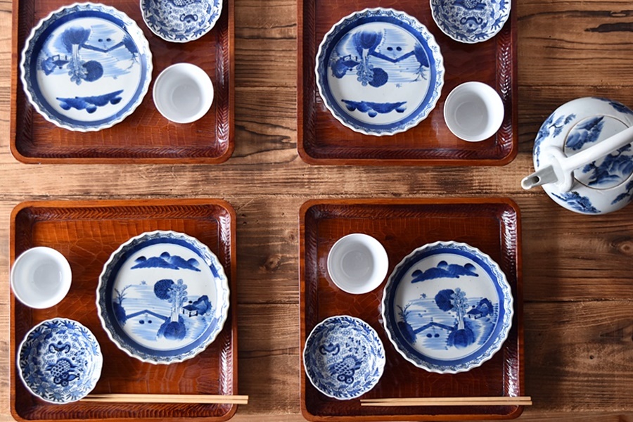 古伊万里 染付 蝙蝠 稜花形 輪花型小皿 - 生活骨董と古布の