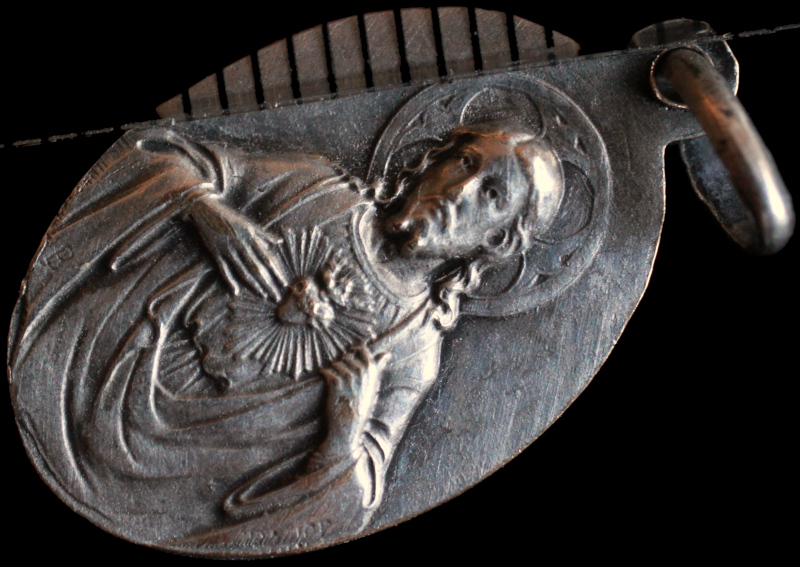 アンティークアナスタシア 神戸北野町 イエス・キリスト 聖遺物の