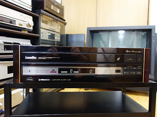 LD-S1 (Pioneer) 1986年 | 古いハードに囲まれて since2011