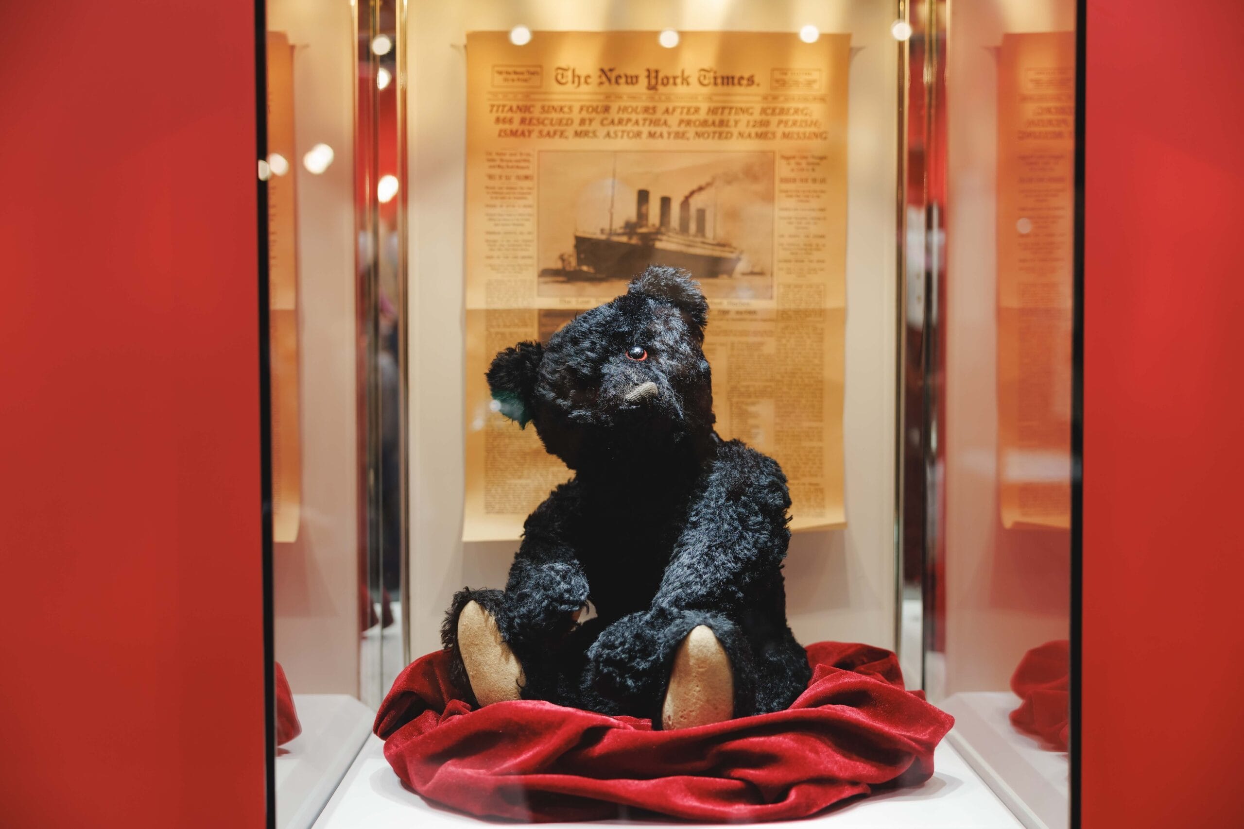 世界最高額にて落札されたアンティークテディベア | SEIDEL JAPAN