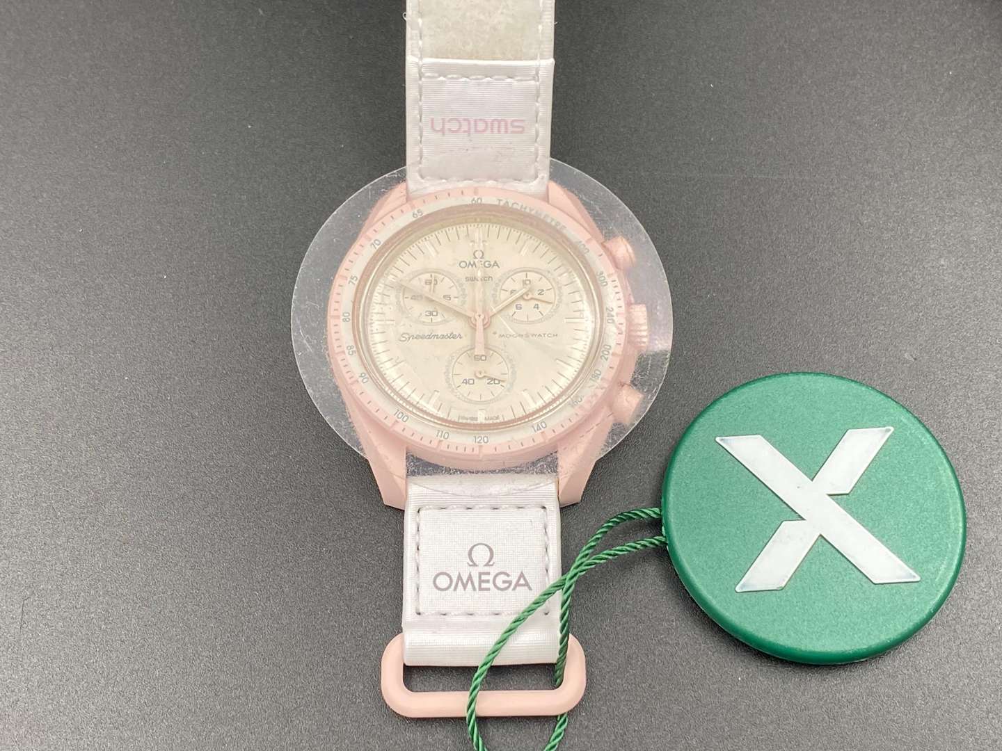 SWATCH Moonswatch “Mission to Venus” bioceramic two button quartz