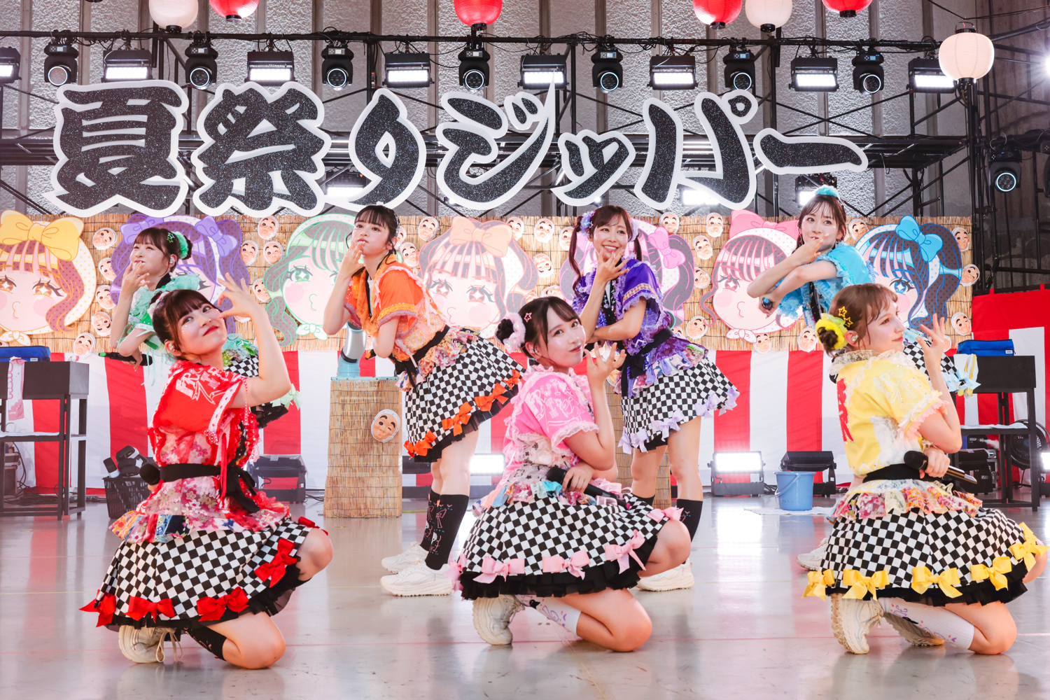 FRUITS ZIPPER、日比谷野音で単独ライブ『夏祭りジッパー』を開催