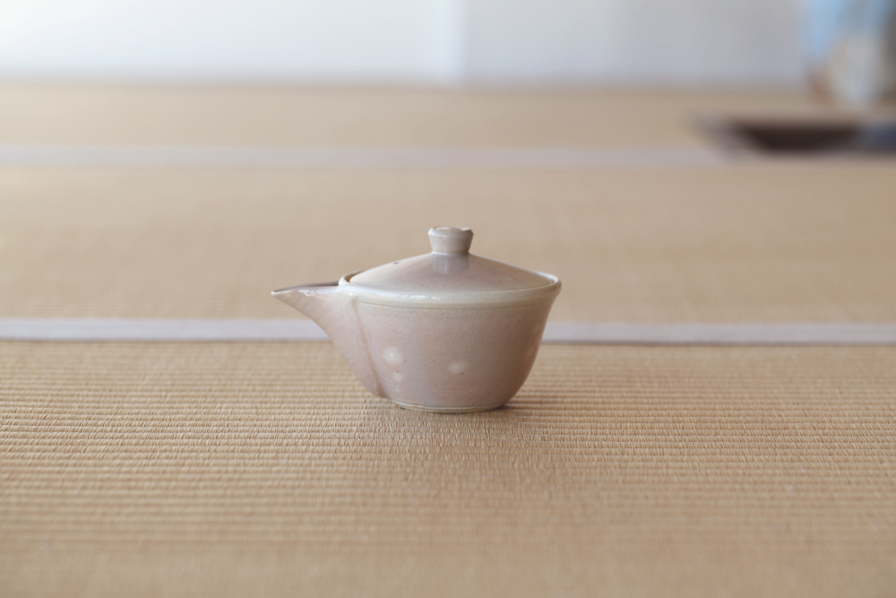 宝瓶 燔師（宇治の陶土）M 朝日窯工房作｜朝日焼 〜京都・宇治の茶陶