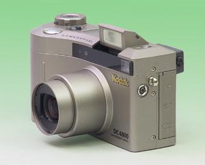 ASCII.jp：コダック DC4800 Zoomデジタルカメラ (1/2)