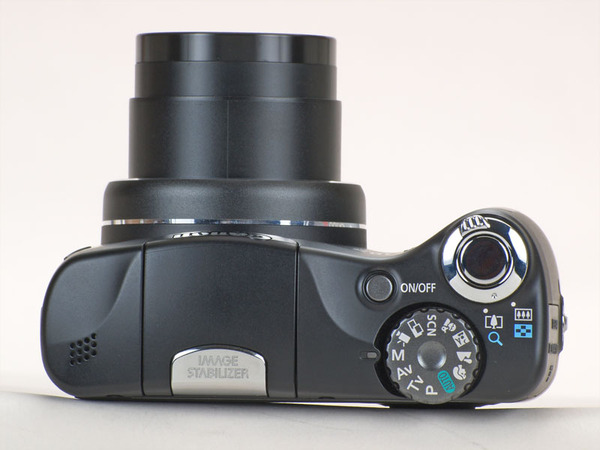 ASCII.jp：【レビュー】初心者向け多機能機 キヤノン「PowerShot SX100