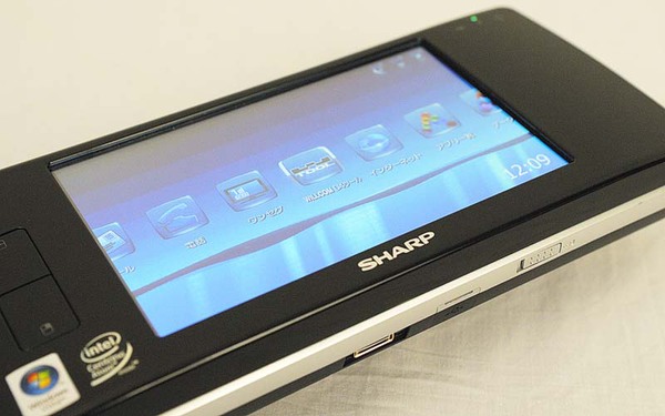 ASCII.jp：WILLCOM D4は買いか？ Vista＋Atom＋PHSの実力 (1/3)