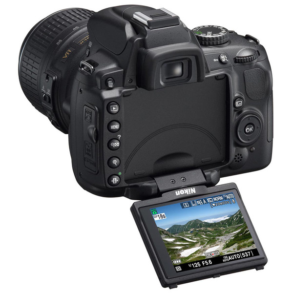 ASCII.jp：バリアングル液晶搭載のニコン「D5000」登場