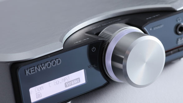 ASCII.jp：机上で使えるオーディオアンプ「Prodino CORE-A55」を試す (1/3)