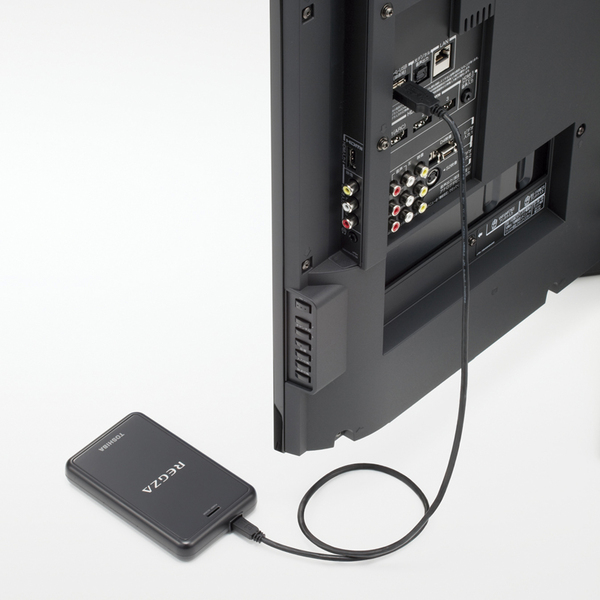 ASCII.jp：東芝「LED REGZA 47ZG1」の3D画質に迫る (2/3)