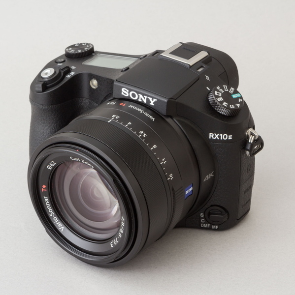 ASCII.jp：4K＆スローモーション動画も！ ソニーの高級望遠デジカメ