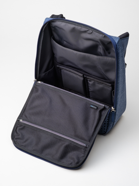 ASCII.jp：「ひらくPCバッグ」ミニでも使いやすさはそのまま！