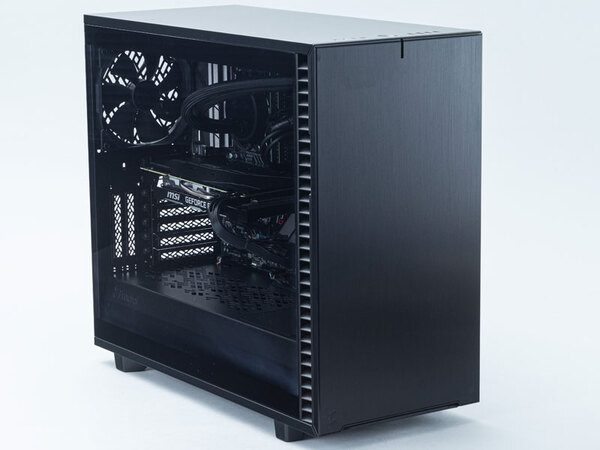ASCII.jp：PCケースはLEDなしで機能に全フリ！ 静音で拡張
