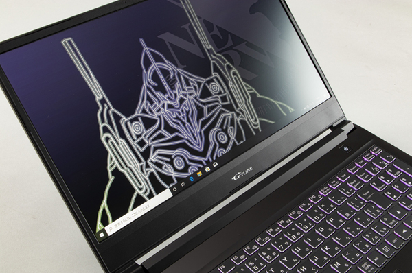 ASCII.jp：エヴァンゲリオン初号機をスタイリッシュにプリント、細かな