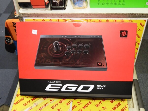 ASCII.jp：Mad Catzから3年ぶりの新作アケコン「EGO」が登場