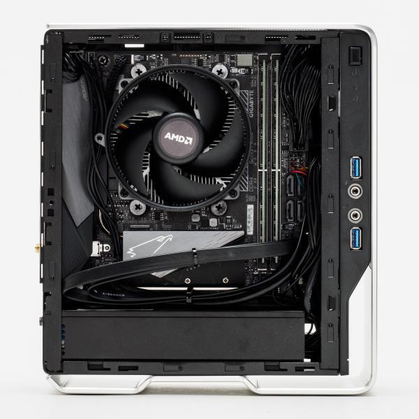 ASCII.jp：Ryzen 7 5700G搭載で13万円台と高コスパ！ 省スペースでも