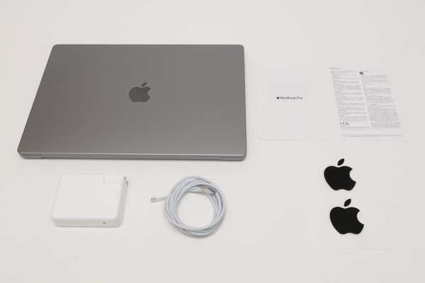 ASCII.jp：「16インチ MacBook Pro」実機レビュー = Core i9 + RTX3080