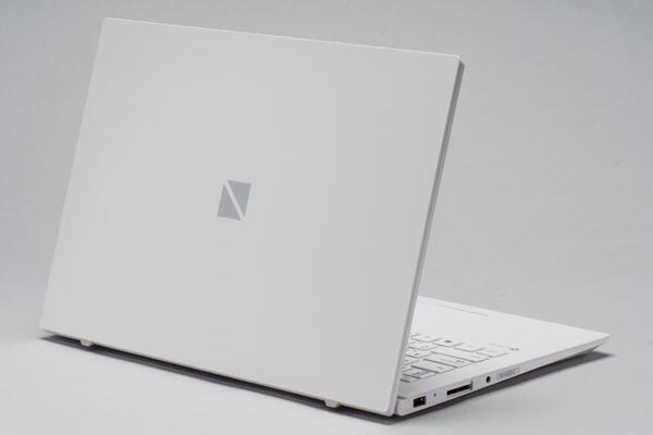 ASCII.jp：普段使いや在宅ワークのパートナーに！ Windows 11搭載の14