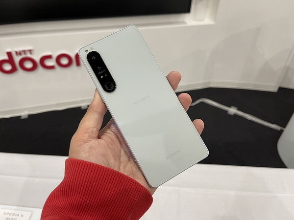 ASCII.jp：Xperia 1 IVを含むXperia新機種3モデルがドコモから発売 (1/2)