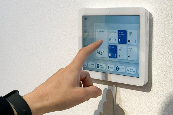 ASCII.jp：スマートホームの必需品「Echo Hub」いよいよ発売、Alexa