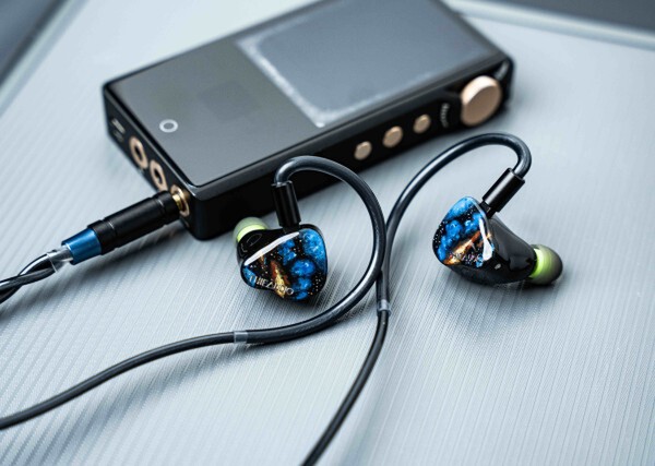 ASCII.jp：THIEAUDIO、骨伝導ドライバーを搭載する“低音愛好家”のため