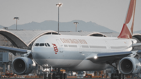 新塗装のキャセイドラゴン A330-300型機が初飛行 - トラベル Watch Watch