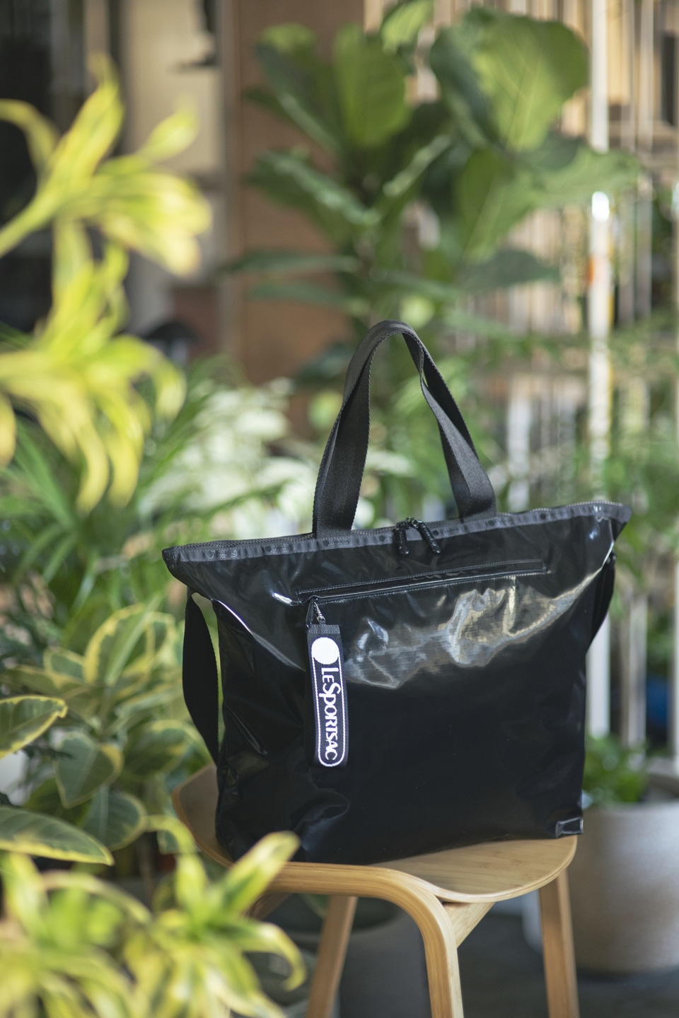 ひとりっぷ×レスポートサック、縦型ボストンバッグ再登場。コラボ新作