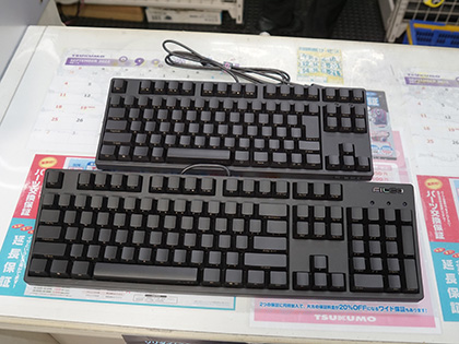 前面印字で無刻印に見えるキーボード「Majestouch 3 BLACK・NINJA」が