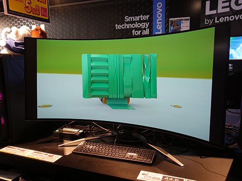 44.5インチ有機EL湾曲ゲーミングモニター「Predator X45」の実機展示