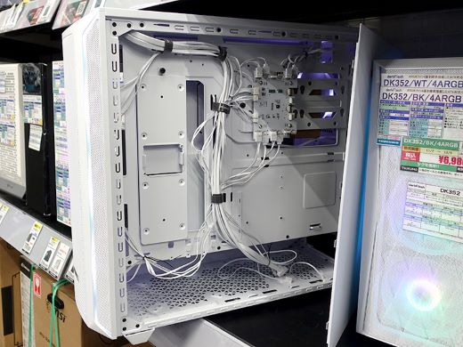 be quiet!の高冷却ミドルタワー「SHADOW BASE 800 FX」が登場、140mm