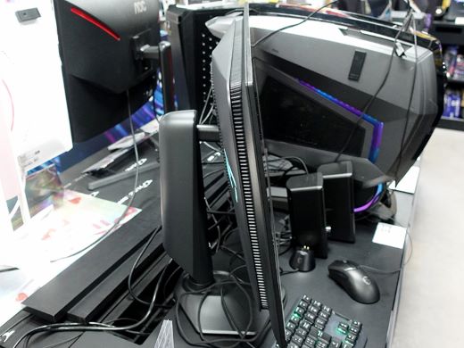 360Hz駆動QD-OLEDパネル搭載のゲーミングモニター「AW2725DF」の実機
