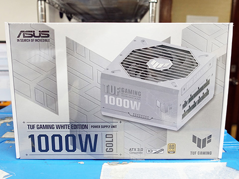 ASUSの白いATX3.0対応電源「TUF Gaming 1000W Gold White Edition