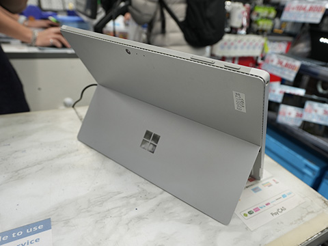 12.3型タブレット「Surface Pro 4」が11,800円！中古品が大量入荷