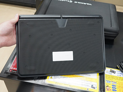 ラピッドトリガー対応のレバーレスアケコン「VARMILO FK2(アミロ 不屈