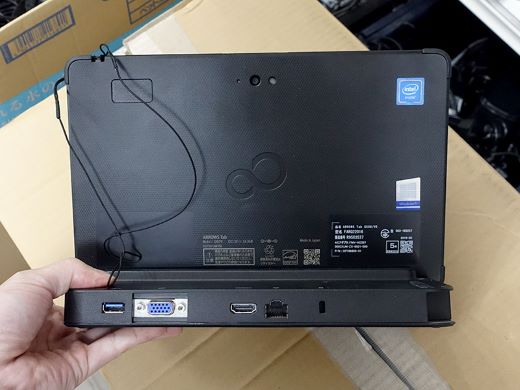 富士通の10.1インチタブレット「ARROWS Tab」が3,800円から、中古PC
