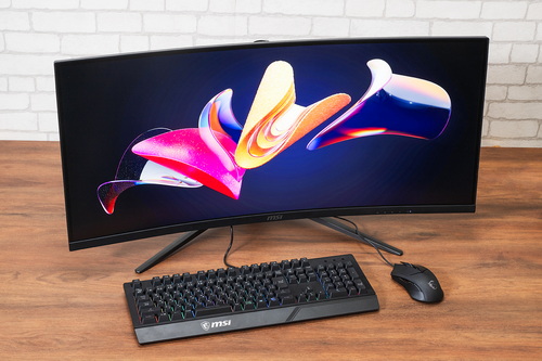 34型＆ウルトラワイド＆湾曲による圧倒的な没入感。価格も手頃なMSIの